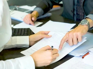 الوضع المالي للأسر المغربية في النصف الأول من 2025: بين الادخار والمديونية الوضع المالي للأسر المغربية في النصف الأول من 2025: بين الادخار والمديونية