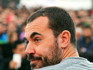 الزفزافي ورفاقه يخوضون إضراباً عن الطعام تضامناً مع غزة والسودان الزفزافي ورفاقه يخوضون إضراباً عن الطعام تضامناً مع غزة والسودان