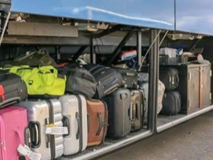 حادثة مروعة في نيوزيلندا: طفلة تُكتشف داخل حقيبة سفر