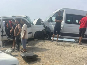 حادث مروع بين طنجة والقصر الصغير يُسفر عن ضحايا وجرحى حادث مروع بين طنجة والقصر الصغير يُسفر عن ضحايا وجرحى