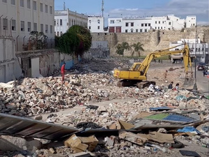 سلطات طنجة تعلن استئناف مشاريع إصلاح وتهيئة الطرق استعداداً لكأس إفريقيا