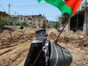 غزة تنزف: تصعيد إسرائيلي يحوّل القطاع إلى أرض قاحلة غزة تنزف: تصعيد إسرائيلي يحوّل القطاع إلى أرض قاحلة