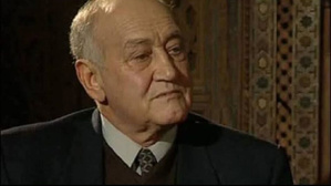 وفاة الطيار السابق صالح حشاد، أحد الناجين من معتقل تازمامارت وفاة الطيار السابق صالح حشاد، أحد الناجين من معتقل تازمامارت