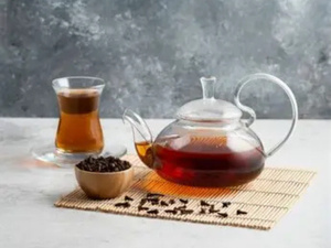 شاي القرنفل بعد الوجبات.. مشروب تقليدي بفوائد صحية مذهلة شاي القرنفل بعد الوجبات.. مشروب تقليدي بفوائد صحية مذهلة