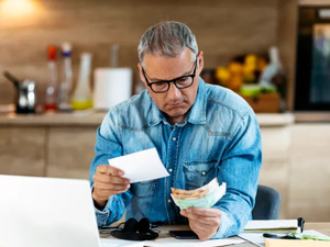 ميزانية العودة المدرسية : دليل الأسرة الذكي لتوفير المال ميزانية العودة المدرسية : دليل الأسرة الذكي لتوفير المال