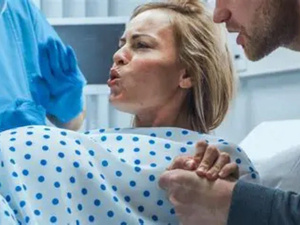 مطالب بإصلاح عاجل لقسم الولادة باليوسفية وسط اهتزازات قطاع الصحة مطالب بإصلاح عاجل لقسم الولادة باليوسفية وسط اهتزازات قطاع الصحة