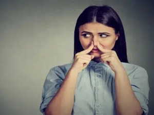 متلازمة الروائح: تأثيرها على الحواس والصحة النفسية متلازمة الروائح: تأثيرها على الحواس والصحة النفسية