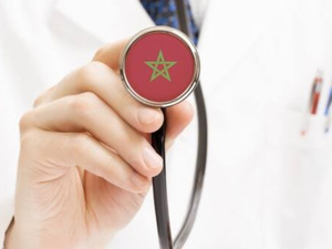 قطاع الصحة يسير بسرعتين : مستشفيات عمومية مكتظة وعيادات خاصة مزدهرة قطاع الصحة يسير بسرعتين : مستشفيات عمومية مكتظة وعيادات خاصة مزدهرة