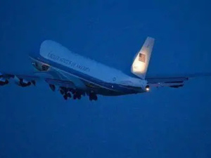 طائرة ترامب تنجو من حادث جوي خطير يثير تساؤلات حول سلامة الطيران الخاص طائرة ترامب تنجو من حادث جوي خطير يثير تساؤلات حول سلامة الطيران الخاص