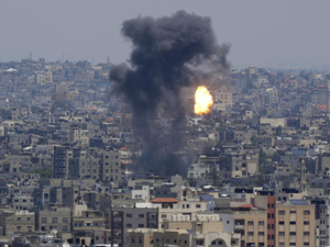 اليوم الـ714 من حرب الإبادة على غزة: تصعيد دموي بأساليب جديدة للتدمير الشامل اليوم الـ714 من حرب الإبادة على غزة: تصعيد دموي بأساليب جديدة للتدمير الشامل