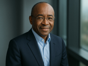 الملياردير سترايف ماسيويا يعتزم ضخ 720 مليون دولار لإنشاء مصنع للذكاء الاصطناعي في المغرب الملياردير سترايف ماسيويا يعتزم ضخ 720 مليون دولار لإنشاء مصنع للذكاء الاصطناعي في المغرب