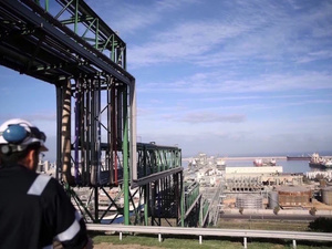 المجمع الشريف للفوسفاط يتجاوز حاجز 52 مليار درهم المجمع الشريف للفوسفاط يتجاوز حاجز 52 مليار درهم