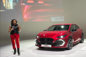 Clio 6 فالمغرب فـ 2026: تكنولوجيا زايدة والديزل خارج اللعبة Clio 6 فالمغرب فـ 2026: تكنولوجيا زايدة والديزل خارج اللعبة