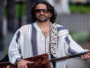 فهد بنشمسي يعود للسينما بعد سنوات من التفرغ لفن كناوة فهد بنشمسي يعود للسينما بعد سنوات من التفرغ لفن كناوة