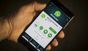 واتساب كيوجّد للبسودونات: واش سالى عهد رقم التلفون كمُعرّف رئيسي؟ واتساب كيوجّد للبسودونات: واش سالى عهد رقم التلفون كمُعرّف رئيسي؟