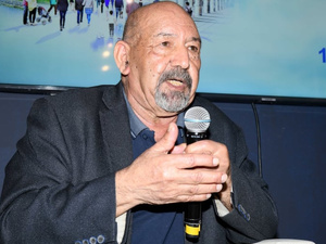 سعيد بنكراد يكرّم في ملتقى السرد العربي بالكويت سعيد بنكراد يكرّم في ملتقى السرد العربي بالكويت