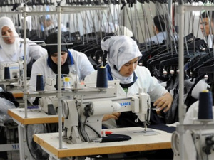 نساء المغرب يتولين زمام الأسر: 19.2% منهن يعيلن منازلهن في 2024 نساء المغرب يتولين زمام الأسر: 19.2% منهن يعيلن منازلهن في 2024