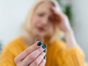 6 إشارات تحذيرية تؤكد أن الانفصال هو القرار الصحيح 6 إشارات تحذيرية تؤكد أن الانفصال هو القرار الصحيح