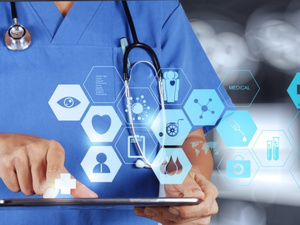 وزارة الصحة تقرر استثمار 450 مليون درهم لتأمين البنية الرقمية للقطاع الصحي وزارة الصحة تقرر استثمار 450 مليون درهم لتأمين البنية الرقمية للقطاع الصحي