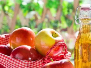 تعرفي على فوائد خل التفاح للبشرة الدهنية تعرفي على فوائد خل التفاح للبشرة الدهنية