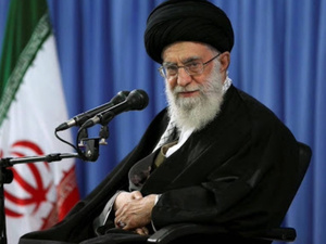 إيران على حافة الانهيار: أصوات من داخل النظام تعترف بسقوطٍ يقترب إيران على حافة الانهيار: أصوات من داخل النظام تعترف بسقوطٍ يقترب