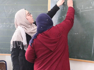 تقرير البرلمان يكشف أثر برامج محو الأمية على المجتمع والنساء في المغرب تقرير البرلمان يكشف أثر برامج محو الأمية على المجتمع والنساء في المغرب