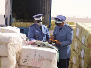 مشروع قانون المالية 2026 : الإدارة الجمركية تستعين بالدرون والكاميرات لمكافحة التهريب مشروع قانون المالية 2026 : الإدارة الجمركية تستعين بالدرون والكاميرات لمكافحة التهريب