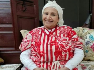 عائشة ماهماه تطلق نداءً إنسانياً لتكريمها بطريقة ملموسة تعكس كرامتها