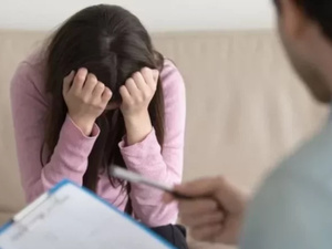 التهراوي : عدد الأطباء النفسانيين لا يتجاوز 1.77 لكل 100 ألف نسمة التهراوي : عدد الأطباء النفسانيين لا يتجاوز 1.77 لكل 100 ألف نسمة