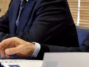 مكتب الصرف يطلق تحقيقًا موسعًا حول تحويلات مالية “تائهة” للمستثمرين المغاربة في إفريقيا