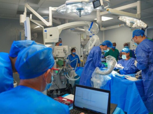 المغرب ينجح في أول عملية زراعة قوقعة الأذن بمساعدة روبوت على الصعيد الإفريقي