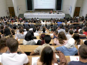  أكثر من مليون و300 ألف طالب يلتحقون بمؤسسات التعليم العالي هذا الموسم