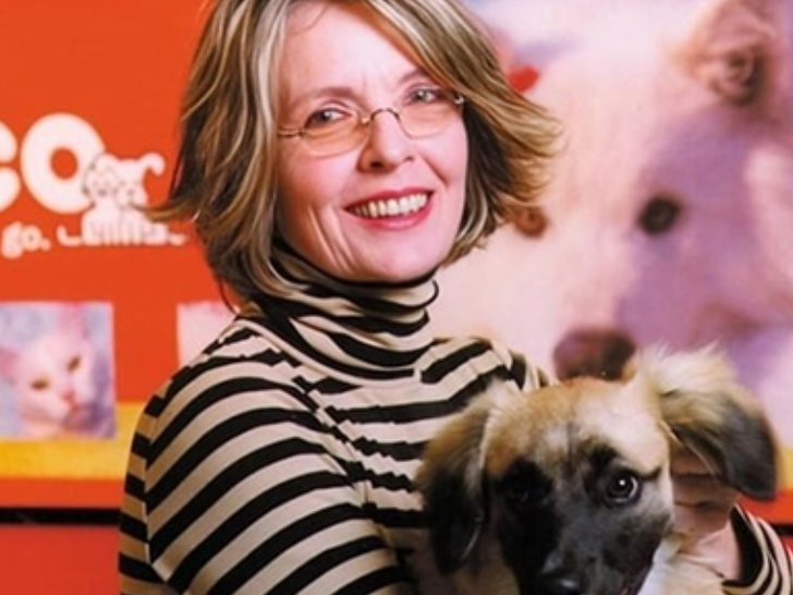 رحيل أسطورة هوليوود: وفاة الممثلة الحائزة على الأوسكار ديان كيتون عن 79 عاماً