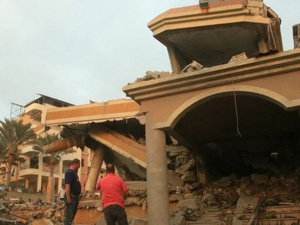 إيران تدين الغارات الإسرائيلية على جنوب لبنان وتؤكد دعمها للمقاومة اللبنانية إيران تدين الغارات الإسرائيلية على جنوب لبنان وتؤكد دعمها للمقاومة اللبنانية