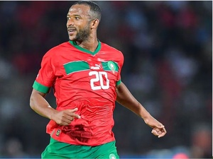 أيوب الكعبي يقود أولمبياكوس لانتصار مثير في الدوري اليوناني