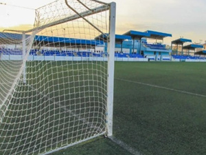 حادثة مروّعة في ملاعب إسبانيا: لاعب شاب يفقد جزءاً من إصبعه إثر عضة خلال مباراة لكرة القدم