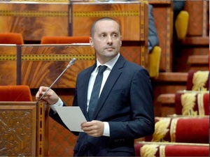 التهراوي يحدد أولويات تطوير الإدارة والأطر التعليمية بالمعاهد التهراوي يحدد أولويات تطوير الإدارة والأطر التعليمية بالمعاهد