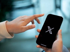 إسبانيا تفرض غرامة 5 ملايين أورو على منصة «إكس» بسبب مخالفاتها للإعلانات المالية إسبانيا تفرض غرامة 5 ملايين أورو على منصة «إكس» بسبب مخالفاتها للإعلانات المالية