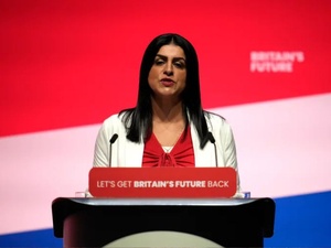 إما استعادة مواطنيكم أو منع دخولكم.. لندن تشدد لهجتها ضد الهجرة غير الشرعية إما استعادة مواطنيكم أو منع دخولكم.. لندن تشدد لهجتها ضد الهجرة غير الشرعية