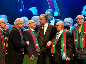 حفل التميز السنوي للأمن الوطني: تكريمٌ للمعرفة والإبداع واستحضارٌ لروح الوفاء في الذكرى السبعين للاستقلال حفل التميز السنوي للأمن الوطني: تكريمٌ للمعرفة والإبداع واستحضارٌ لروح الوفاء في الذكرى السبعين للاستقلال