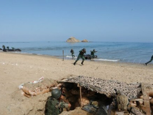 المارينز الأميركية والجيش المغربي يختتمان تدريبات مشتركة عالية المستوى في الحسيمة المارينز الأميركية والجيش المغربي يختتمان تدريبات مشتركة عالية المستوى في الحسيمة