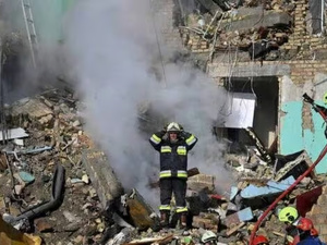 تصعيد عسكري عنيف في غرب أوكرانيا وسط جهود دولية متعثرة للسلام تصعيد عسكري عنيف في غرب أوكرانيا وسط جهود دولية متعثرة للسلام