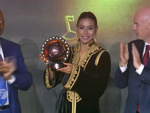 بعد مسيرة ذهبية.. غزلان الشباك تعتلي عرش الكرة الإفريقية للمرة الأولى بعد مسيرة ذهبية.. غزلان الشباك تعتلي عرش الكرة الإفريقية للمرة الأولى