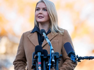 إدارة ترامب تراجع تمويلها العسكري للحرب في أوكرانيا وتدفع نحو اتفاق سلام مع كييف