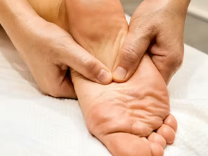 ​الانعكاس العصبي على القدمين ودوره في إدارة التوتر