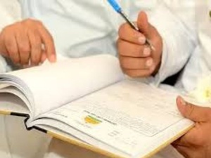 إلزام العدول فوق 70 سنة بشهادة طبية سنوية وفق مشروع القانون الجديد