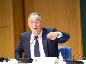 لقجع: إصلاح أعطاب المنظومة الصحية يحتاج عقوداً ولايمكن حله في ولاية حكومية واحدة لقجع: إصلاح أعطاب المنظومة الصحية يحتاج عقوداً ولايمكن حله في ولاية حكومية واحدة