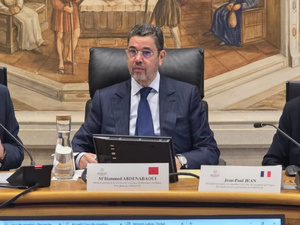 عبد النباوي يترأس اجتماع مكتب جمعية المحاكم العليا الفرنكوفونية بباريس ويُطلق برنامجاً قضائياً طموحاً لسنة 2026 عبد النباوي يترأس اجتماع مكتب جمعية المحاكم العليا الفرنكوفونية بباريس ويُطلق برنامجاً قضائياً طموحاً لسنة 2026