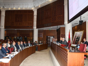 عبد الوافي لفتيت يرفض تحديد عدد ولايات النواب ويستبعد توسيع حالات التنافي عبد الوافي لفتيت يرفض تحديد عدد ولايات النواب ويستبعد توسيع حالات التنافي