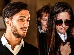 القضاء الفرنسي يفتح تحقيقاً مع لورا بريول على خلفية محاولة ابتزاز لمجرد القضاء الفرنسي يفتح تحقيقاً مع لورا بريول على خلفية محاولة ابتزاز لمجرد